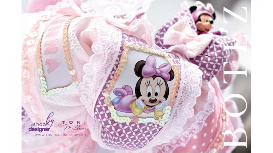 Lumanare cu Minnie Mouse Racer personalizata cu paiete roz si lila 14